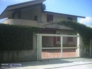 Appartamento a Pozzallo a 2200€ al mese