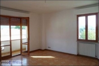 Appartamento a San Giuliano Terme a 750€ al mese