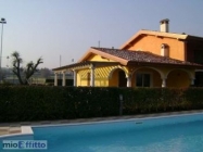 Appartamento a Manerba del Garda a 900€ al mese
